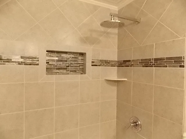 Full Force Contracting Image