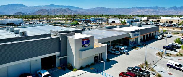 Images I-10 Auto Body