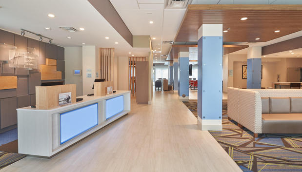 Images Holiday Inn Express & Suites Doral - Miami by IHG