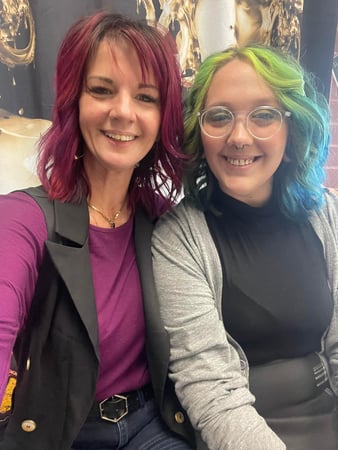 Images Revilo - A Liz L Bean Salon