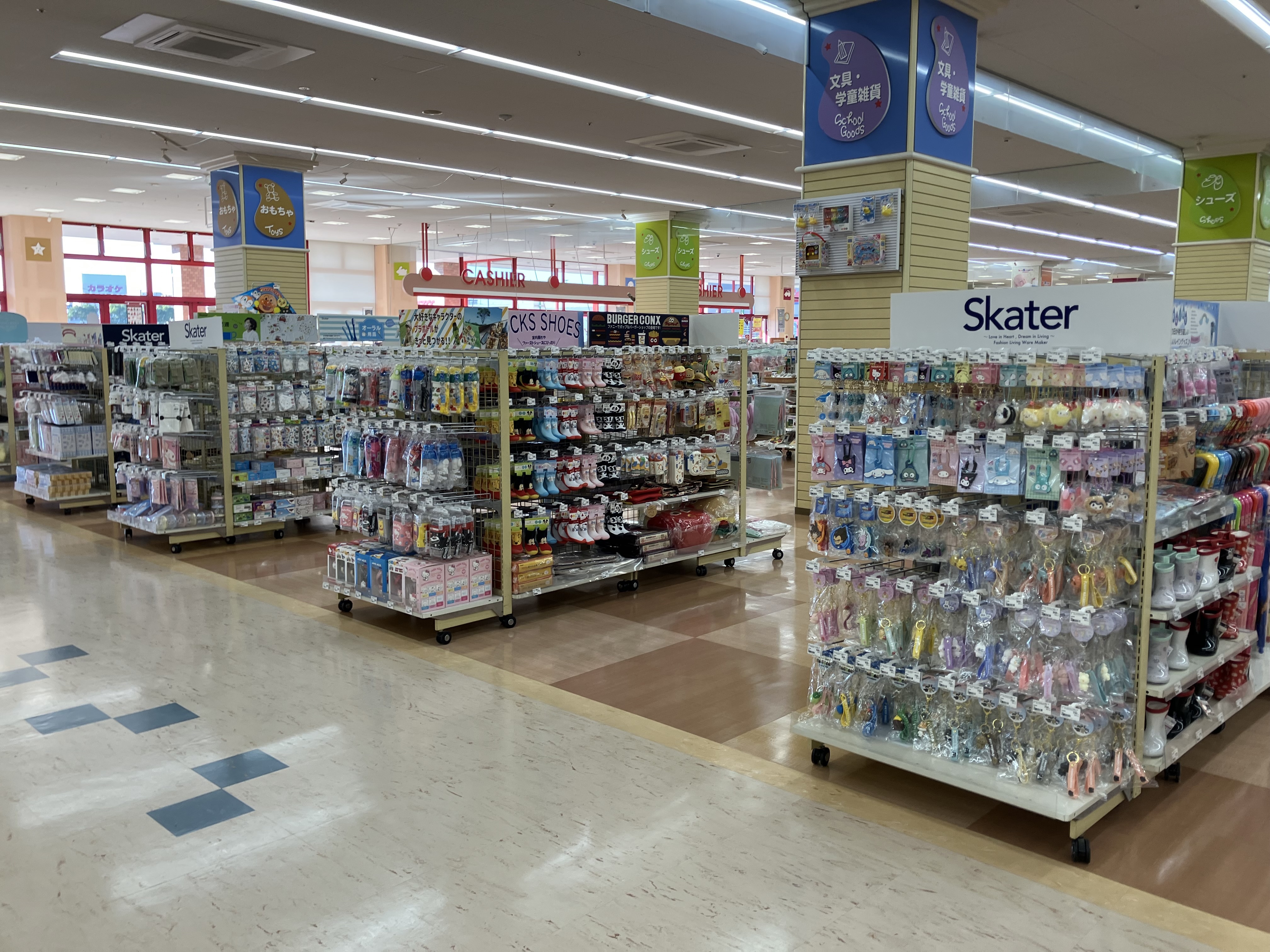 浜松プラザ店｜ベビー用品・マタニティ用品のアカチャンホンポ