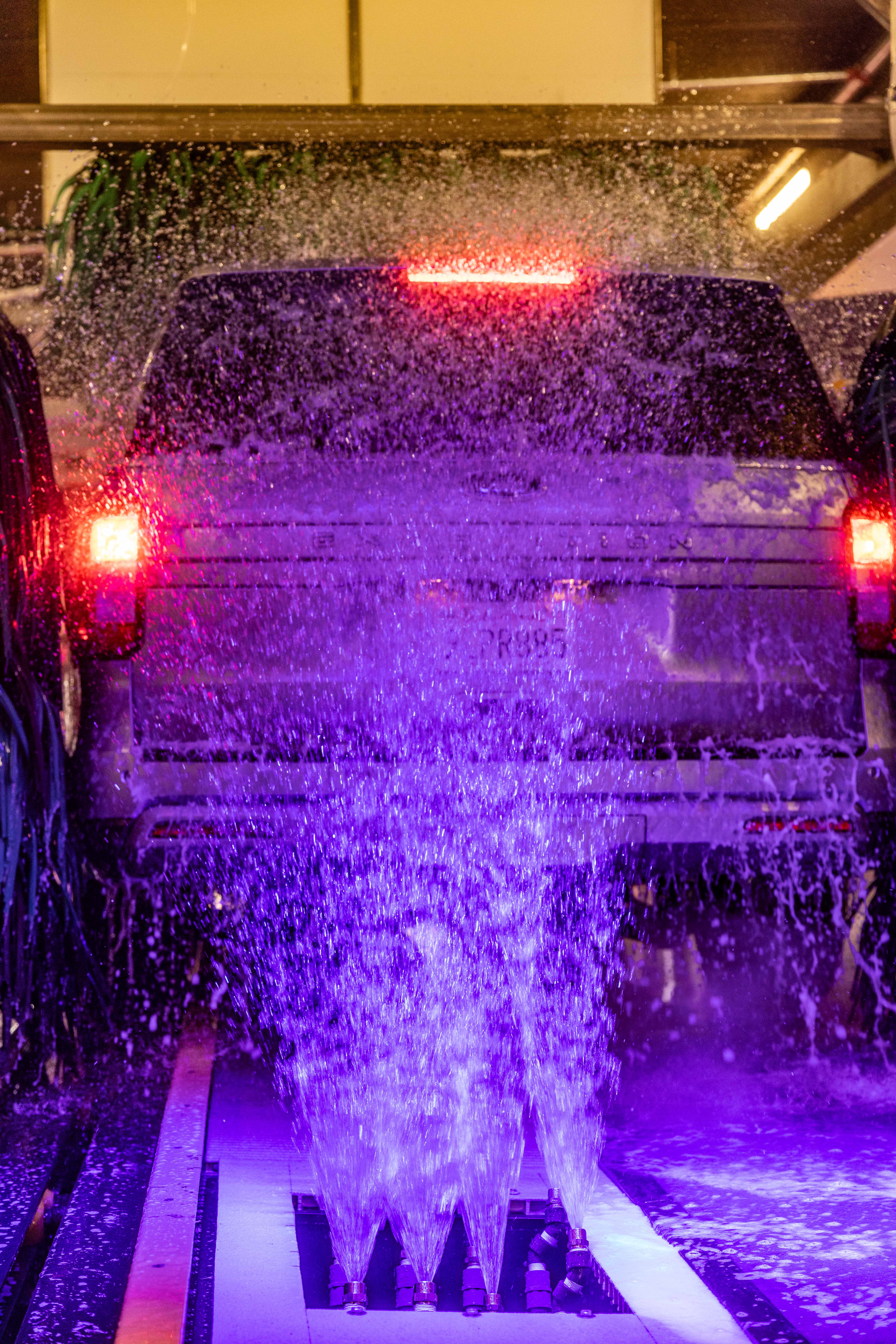 Quick Quack Car Wash Image