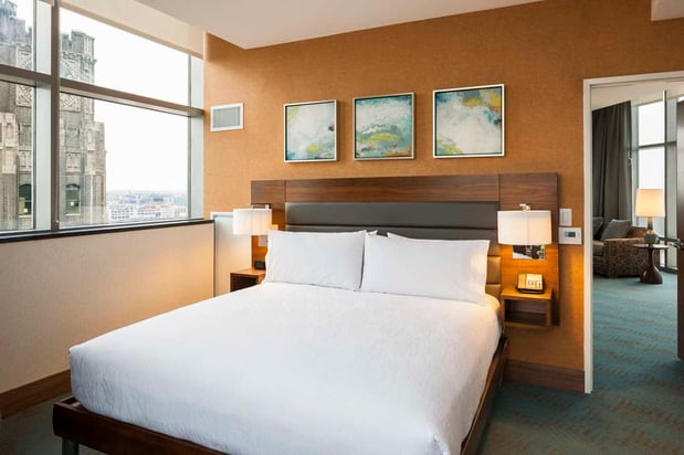 Images Hilton Garden Inn Long Island City New York