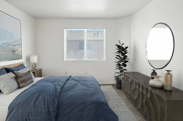 Images Oakstone Apartments