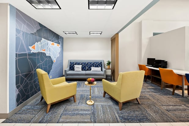 Images Holiday Inn Express & Suites Raleigh NE - Medical Ctr Area by IHG