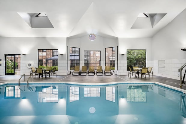 Images Staybridge Suites Toledo - Maumee by IHG