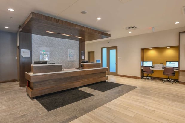 Images Hilton Garden Inn Cincinnati Midtown