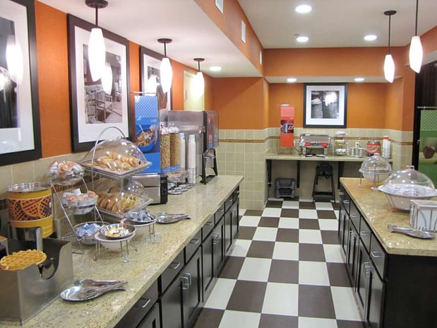 Images Hampton Inn & Suites Jamestown, ND