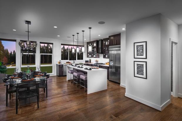 Images Hilltop by Toll Brothers