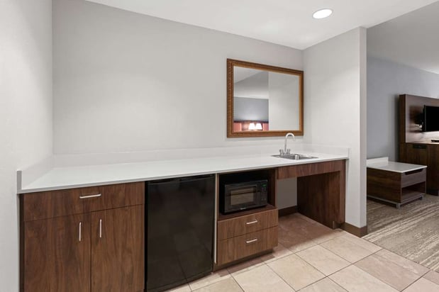 Images Hampton Inn & Suites Burlington