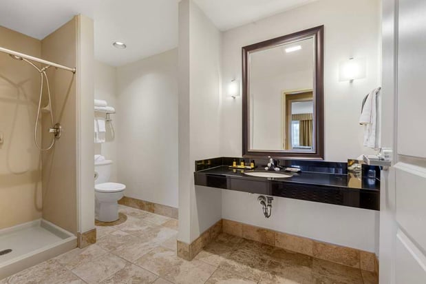 Images Best Western Plus InnTowner Madison