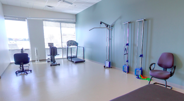 Images Vista Physical Therapy - Dallas, Bainbridge Dr.
