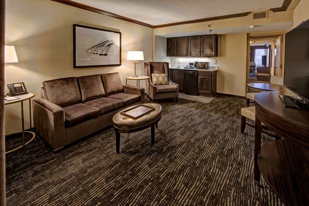 Images DoubleTree by Hilton Hotel Decatur Riverfront