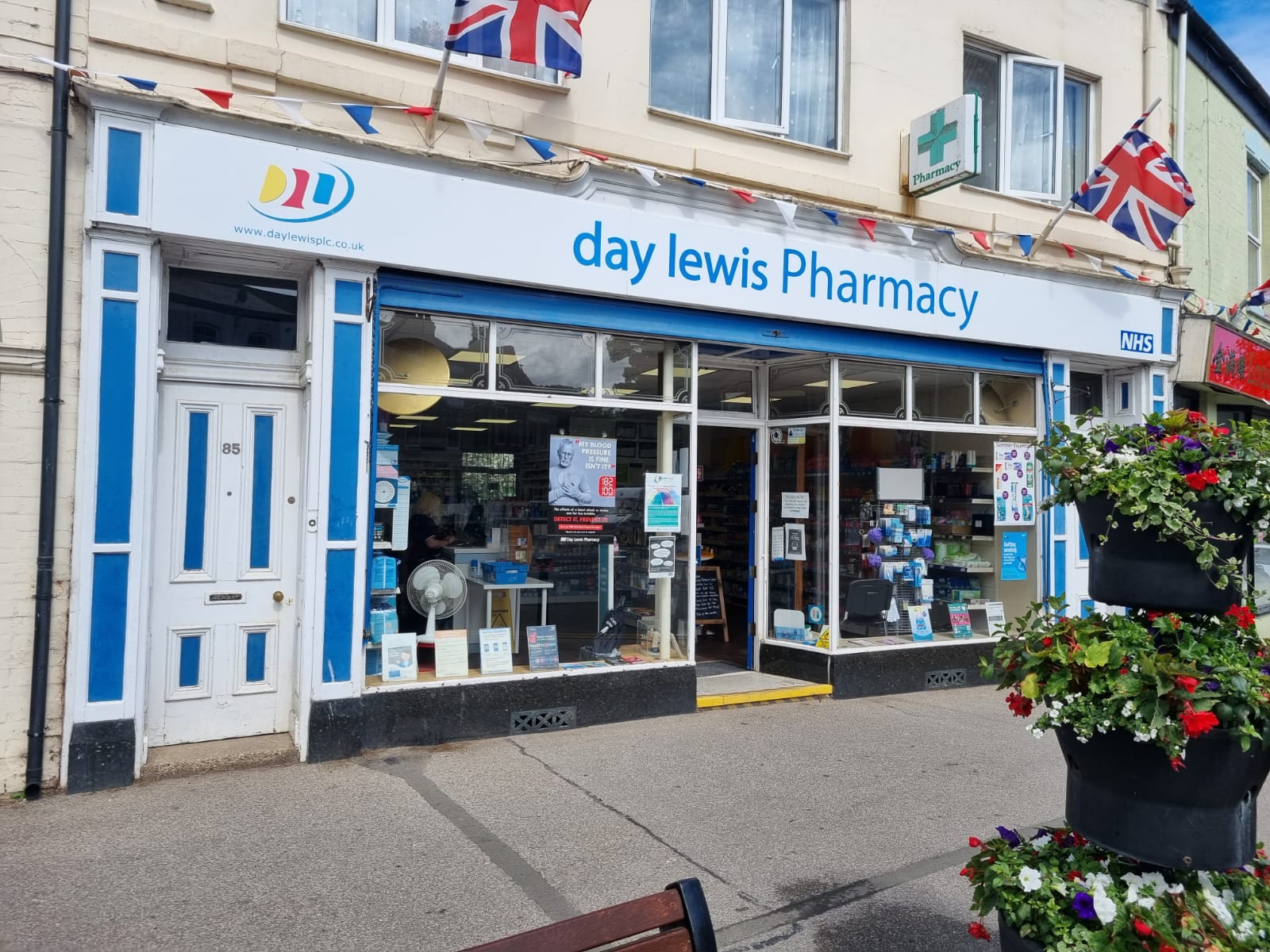 Day Lewis Pharmacy Hornsea Hornsea 01964 532066