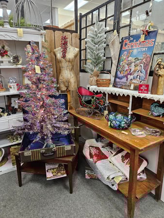 Images Ohio Valley Antique Mall