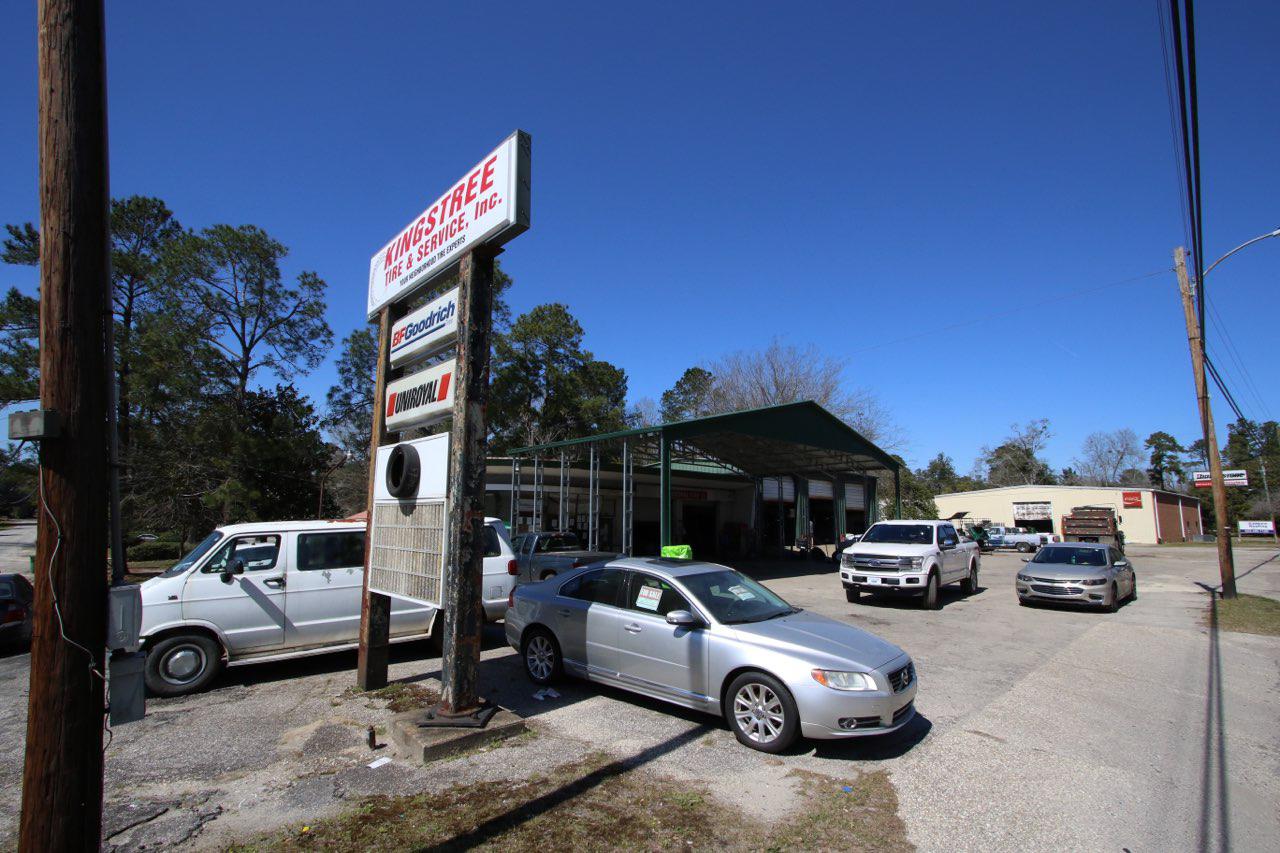 Kingstree Tire &amp; Service, Inc. Logo