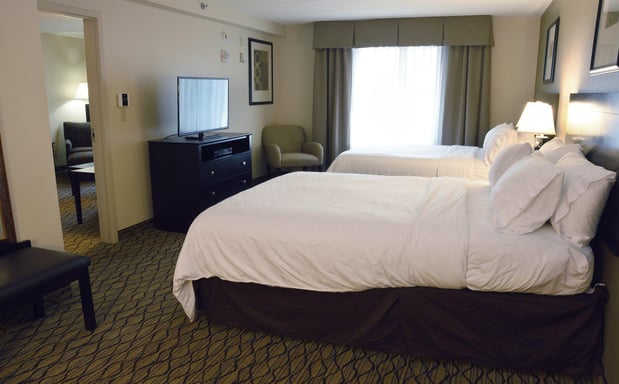 Images Holiday Inn Express & Suites Milford by IHG