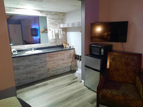 Images Coachlight Inn Motel