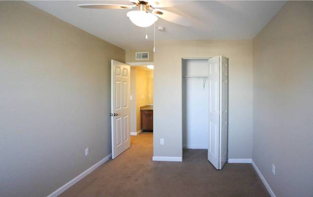 Images Ash Street Place Apartments