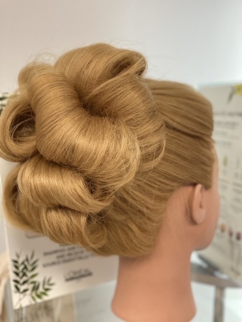 Images Laila's Hair Design Salon
