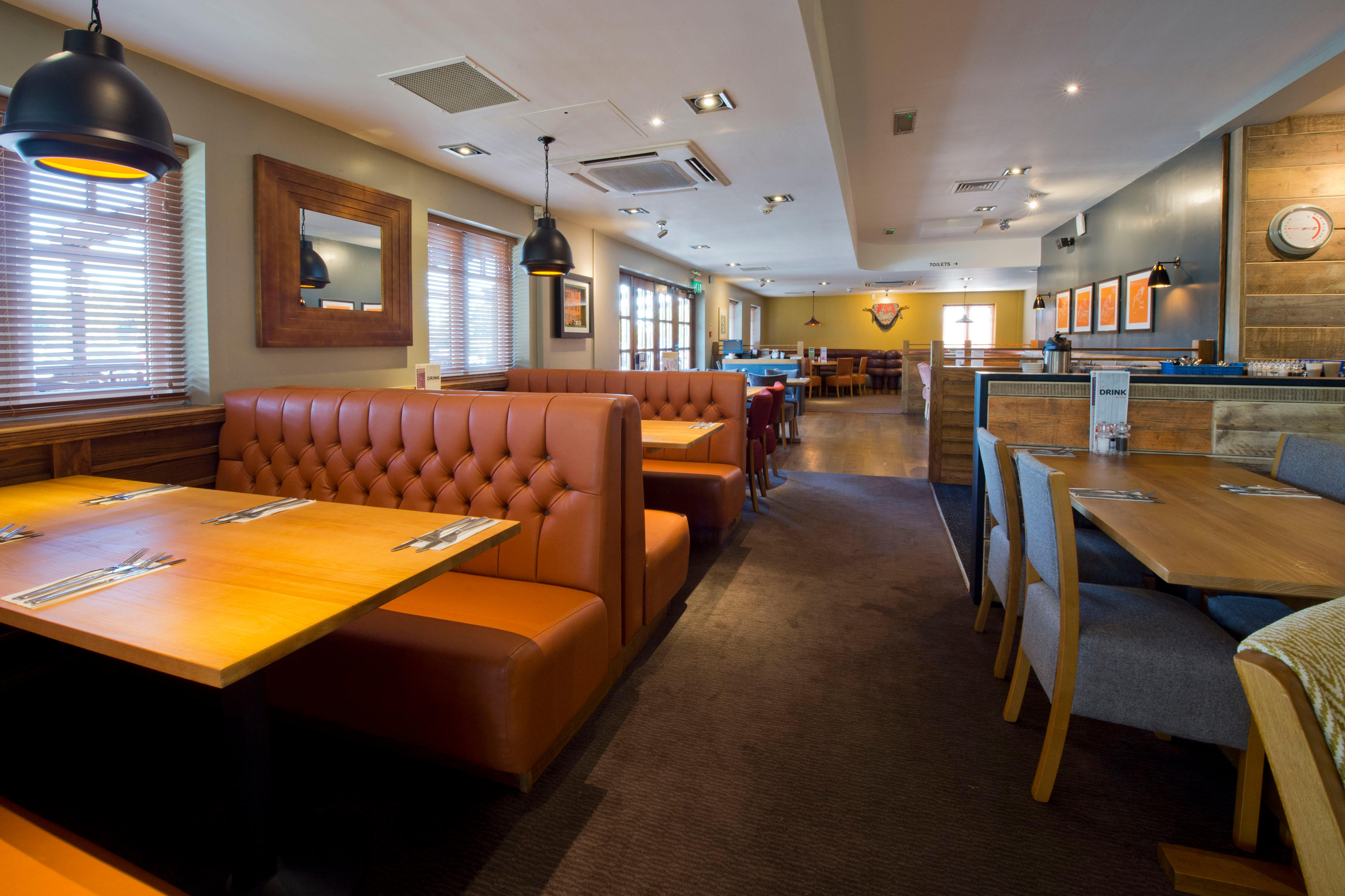 Oakley Hay Beefeater Restaurant Oakley Hay Beefeater Corby 01536 462792