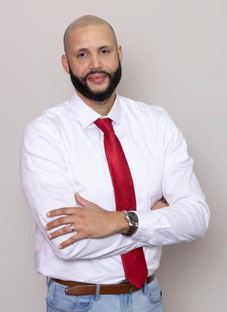 Images Estefania Solis - State Farm Insurance Agent