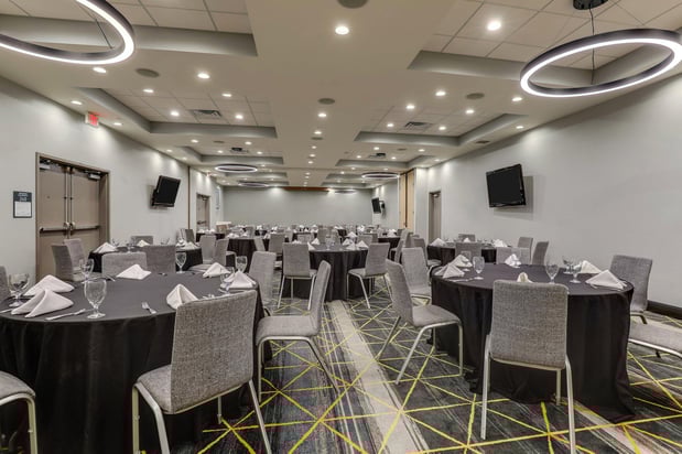 Images Holiday Inn Mobile - Airport by IHG