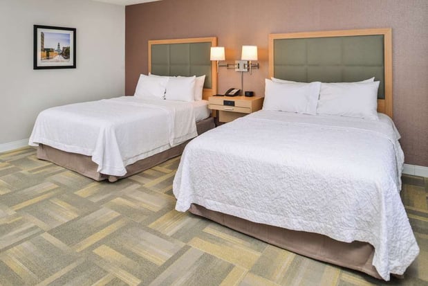 Images Hampton Inn & Suites Altoona-Des Moines