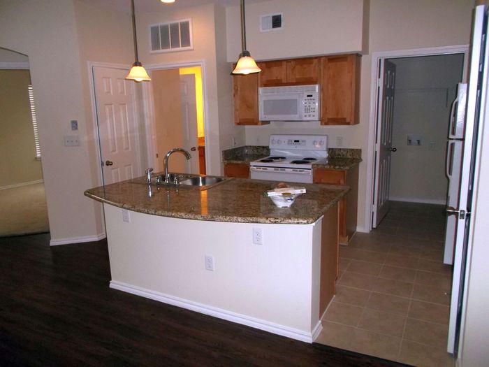 Spicewood Crossing Apartments Photo
