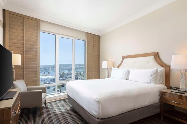 Images DoubleTree by Hilton San Diego Bayside