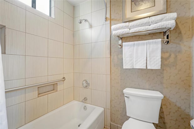 Images Best Western Plus Anaheim Inn