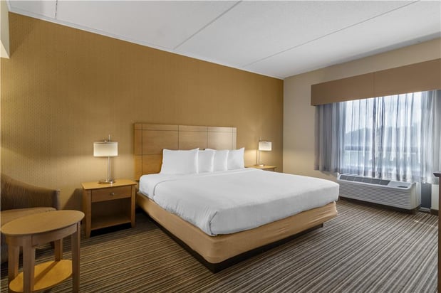 Images Best Western Royal Plaza Hotel & Trade Center