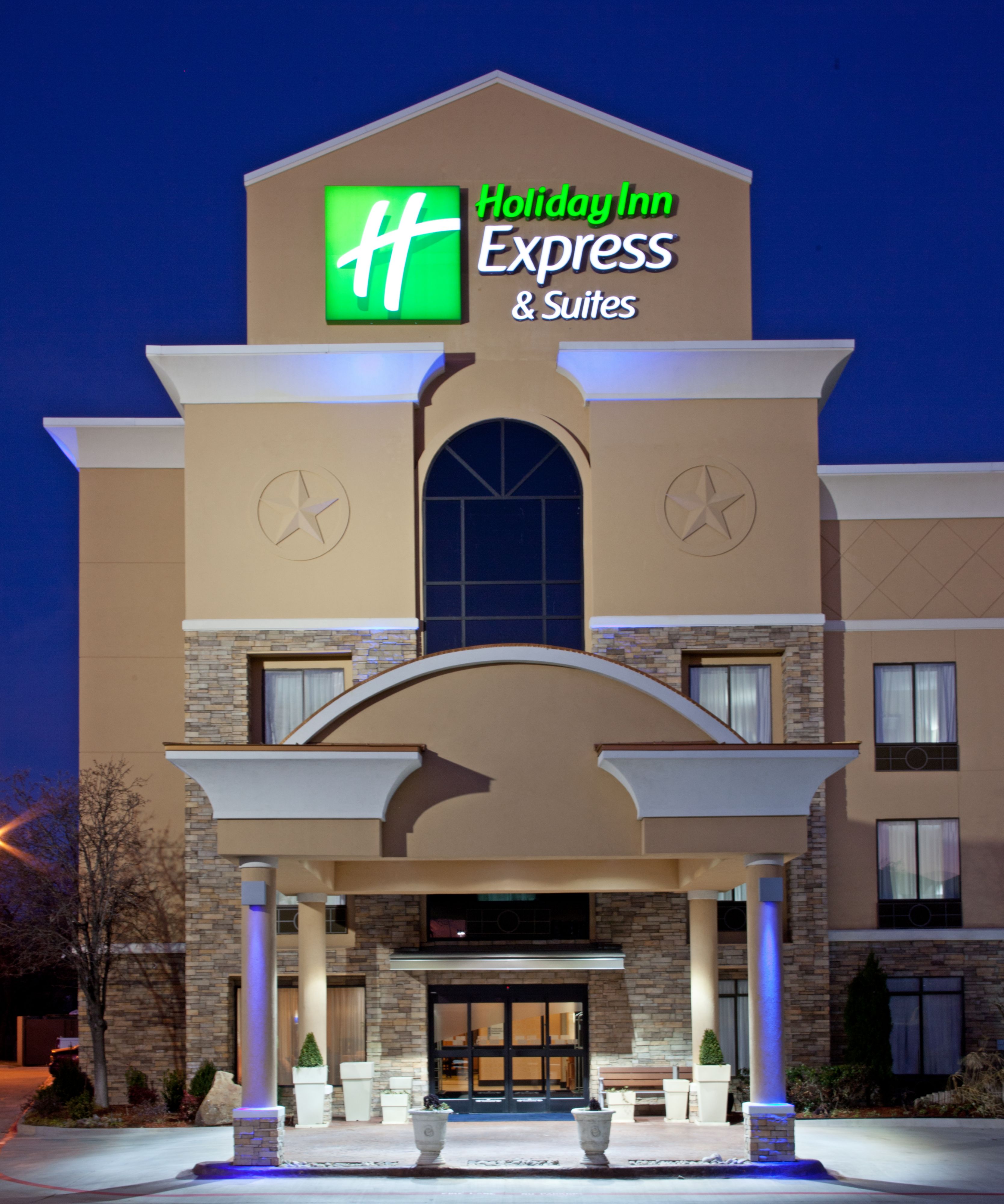 Holiday Inn Express &amp; Suites Arcata/EurekaAirport Area