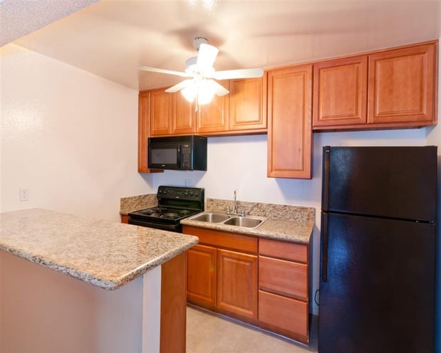 Images Vista Apartments
