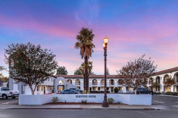 Images Best Western Plus Executive Suites