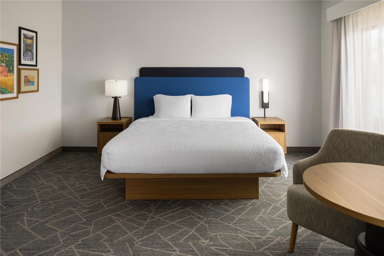 Guest room