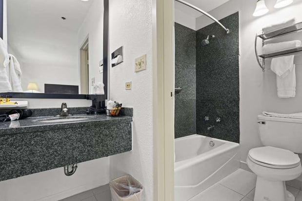 Images Best Western Oakbrook Inn