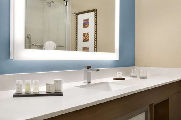 Images Embassy Suites by Hilton San Antonio Airport