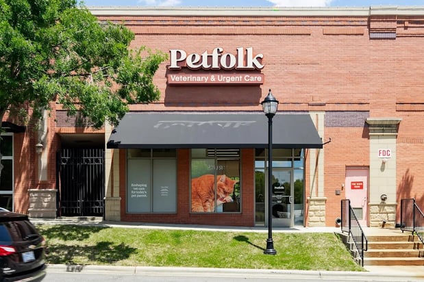 Images Petfolk Veterinary & Urgent Care - Ballantyne