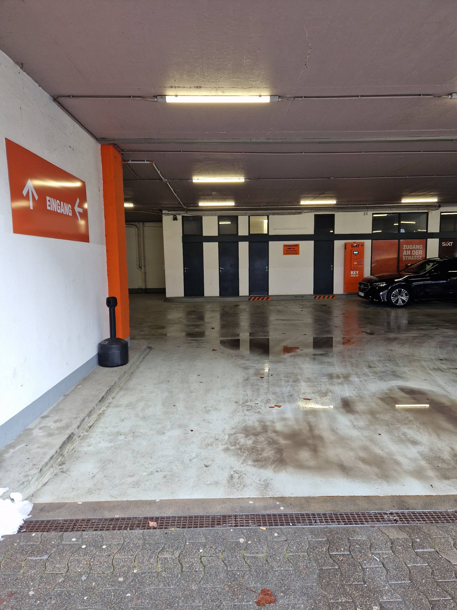 SIXT Autovermietung Bielefeld, Elsa-Brändström-Str. 6-8 in Bielefeld