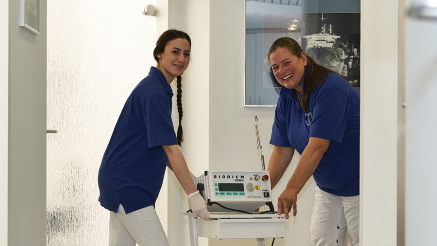 Dr. med. dent. Jürgen Schneekloth, Spitalerstr. 4 in Hamburg