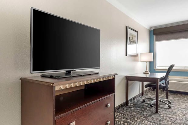 Images Best Western Plus Lake Worth Inn & Suites