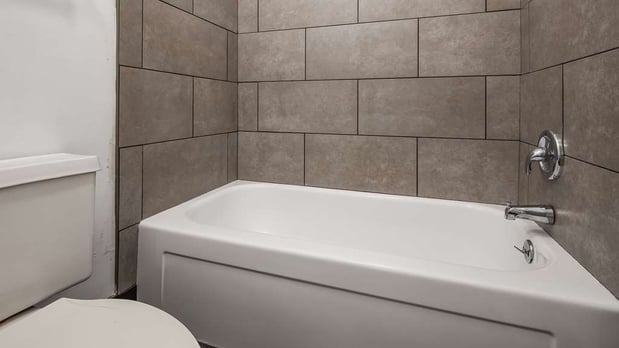 Images SureStay by Best Western Findlay