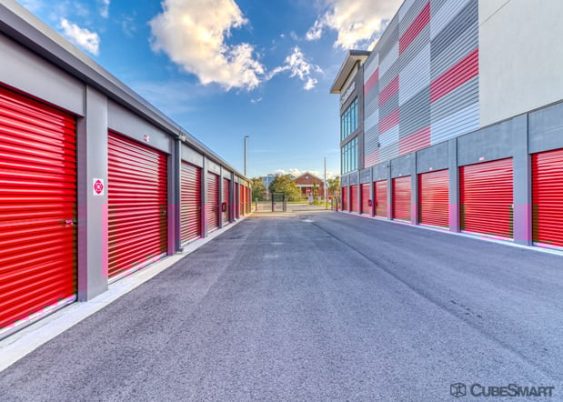 Images CubeSmart Self Storage