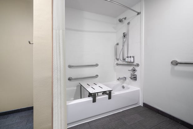 Images Garner Hotel Clarksville Northeast by IHG