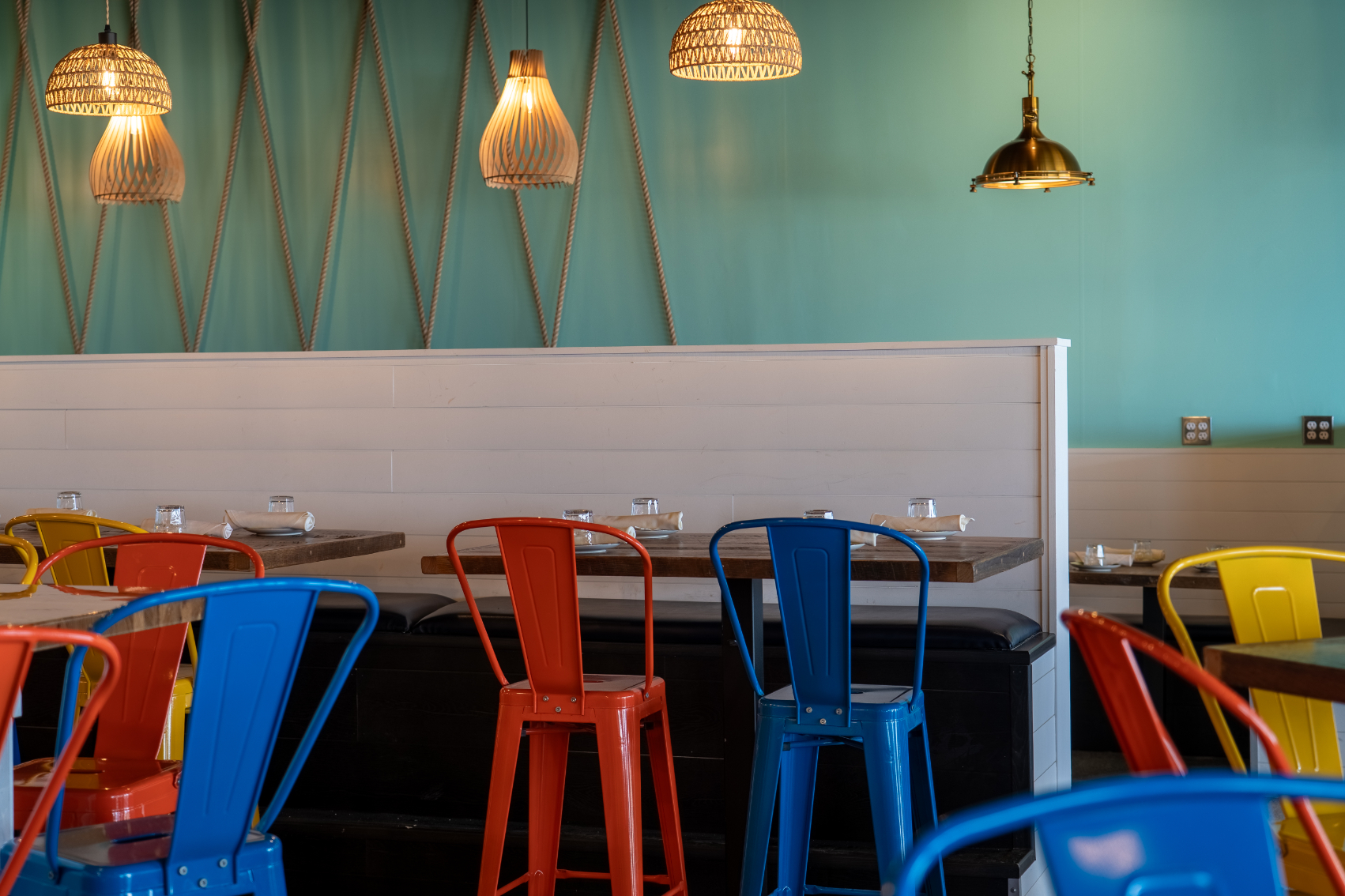 The Dunes Rehoboth Beach offers a relaxed, convenient stay near the Delaware beaches, with easy access to Rehoboth Beach, Dewey Beach, the boardwalk, restaurants, shopping, and coastal attractions.