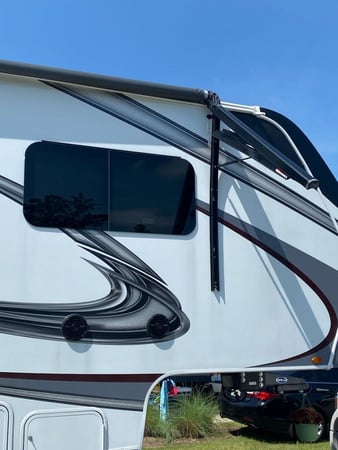 Images Awning Man