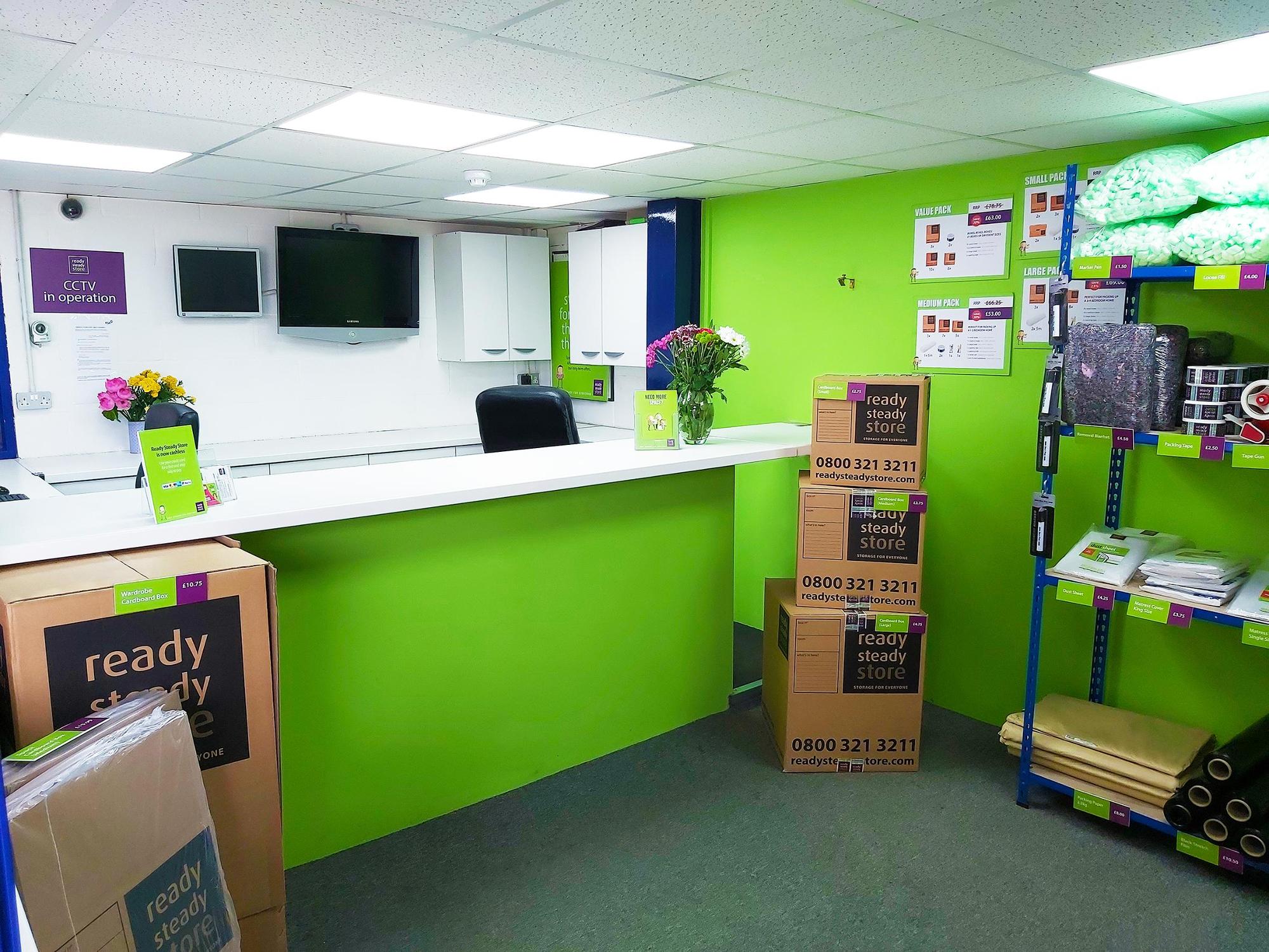 Images Ready Steady Store Self Storage Wellingborough