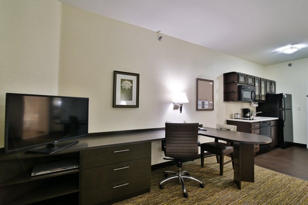 Images Candlewood Suites Bismarck by IHG