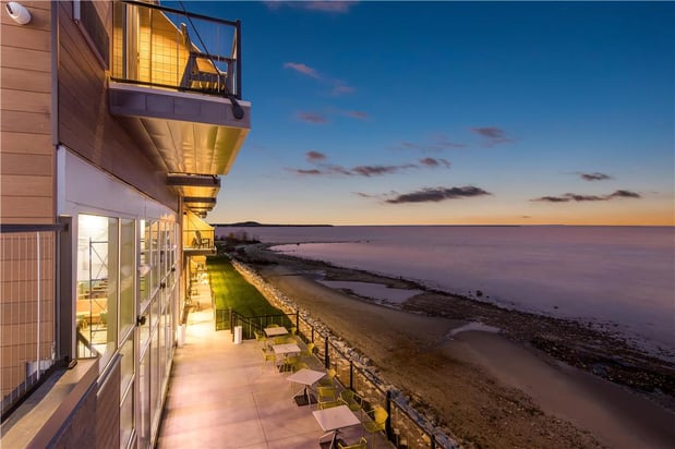 Images Hampton Inn St Ignace Lakefront Mackinac